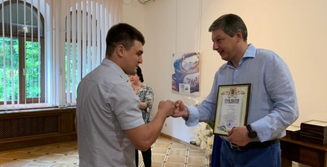 Олег Гаряга привітав медичних працівників Шевченківського району з їх професійним святом