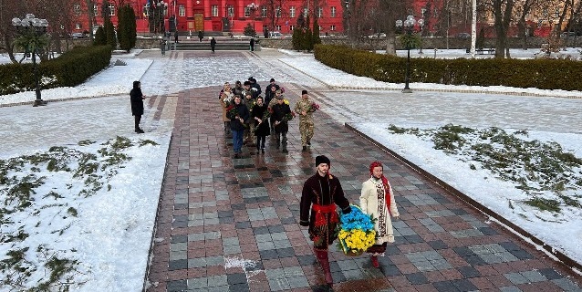 До Дня соборності керівництво столиці поклали квіти до пам'ятників Тарасу Шевченку та Михайлу Грушевському